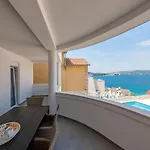 Quiet Bay Getaway Mona 5 7 And 8 Alloggio in famiglia *