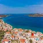Quiet Bay Getaway Mona 5 7 And 8 Alloggio in famiglia *