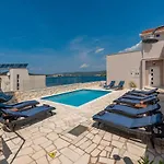 Alloggio in famiglia Quiet Bay Getaway Mona 5 7 And 8 *