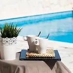 Alloggio in famiglia Quiet Bay Getaway Mona 5 7 And 8 *