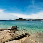 Alloggio in famiglia Quiet Bay Getaway Mona 5 7 And 8 *
