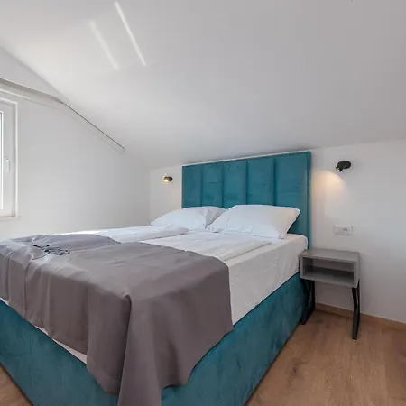 Privatunterkunft Quiet Bay Getaway Apt Mona 5 7 And 8 *