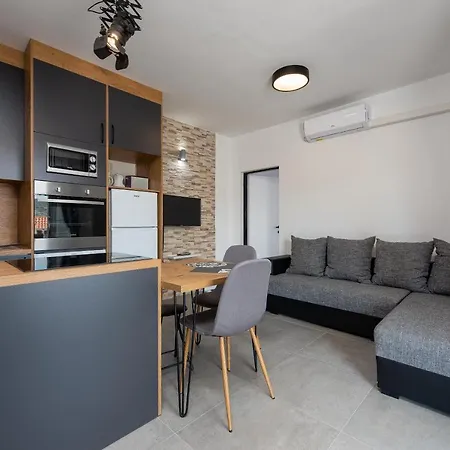 民宿 Quiet Bay Getaway Apt Mona 5 7 And 8 *