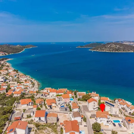 Quiet Bay Getaway Apt Mona 5 7 And 8 民宿 *