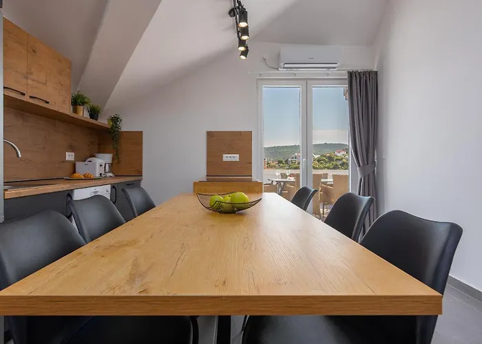 Quarto em Acomodações Particulares Quiet Bay Getaway Apt Mona 5 7 And 8 Ražanj