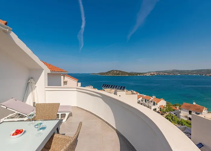 Quiet Bay Getaway Mona 5 7 And 8 * Ražanj