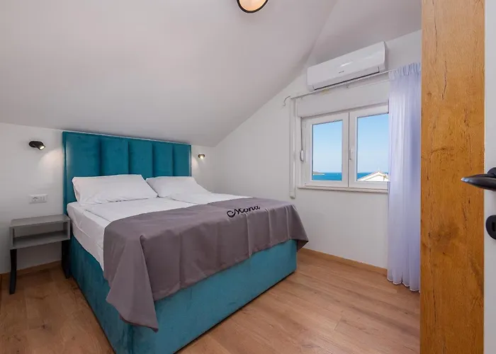 Quiet Bay Getaway Mona 5 7 And 8 Alloggio in famiglia