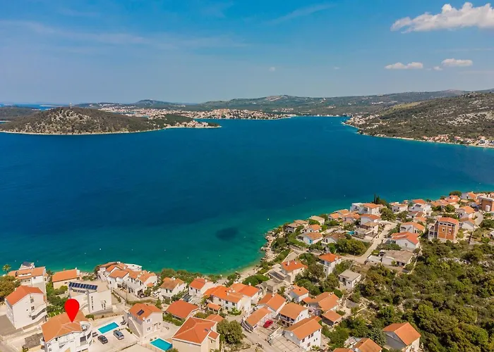 Quiet Bay Getaway Mona 5 7 And 8 * Ražanj