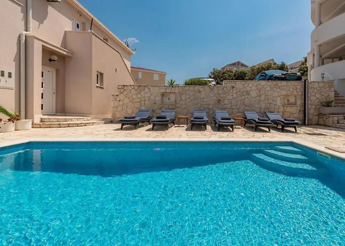 Quiet Bay Getaway Mona 5 7 And 8 Alloggio in famiglia *