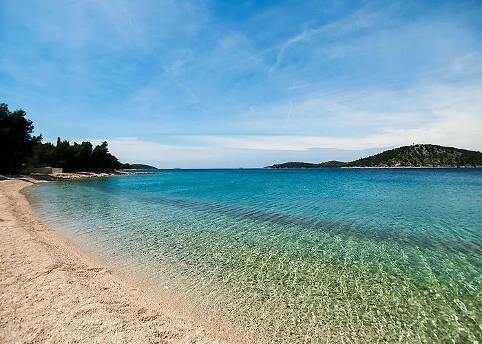 Quarto em Acomodações Particulares Quiet Bay Getaway Apt Mona 5 7 And 8 Ražanj